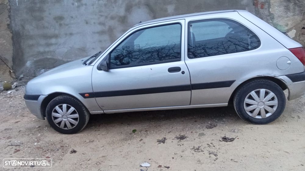 Ford Fiesta 1.25 Studio - 3