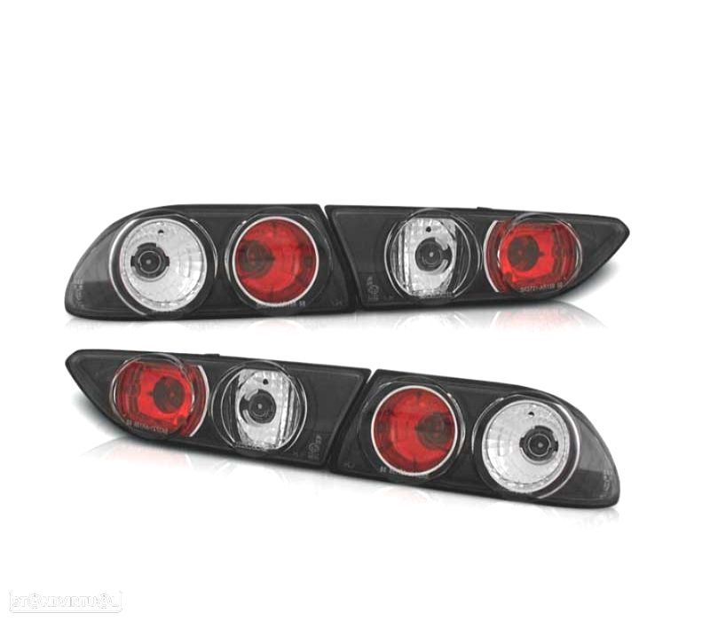 FAROLINS TRASEIROS ALFA ROMEO 156 98-03 FUNDO PRETO - 1