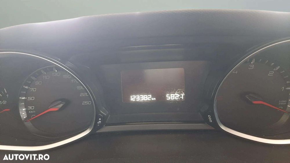 Peugeot 308 1.5 BlueHDi FAP STT Active Pack - 14
