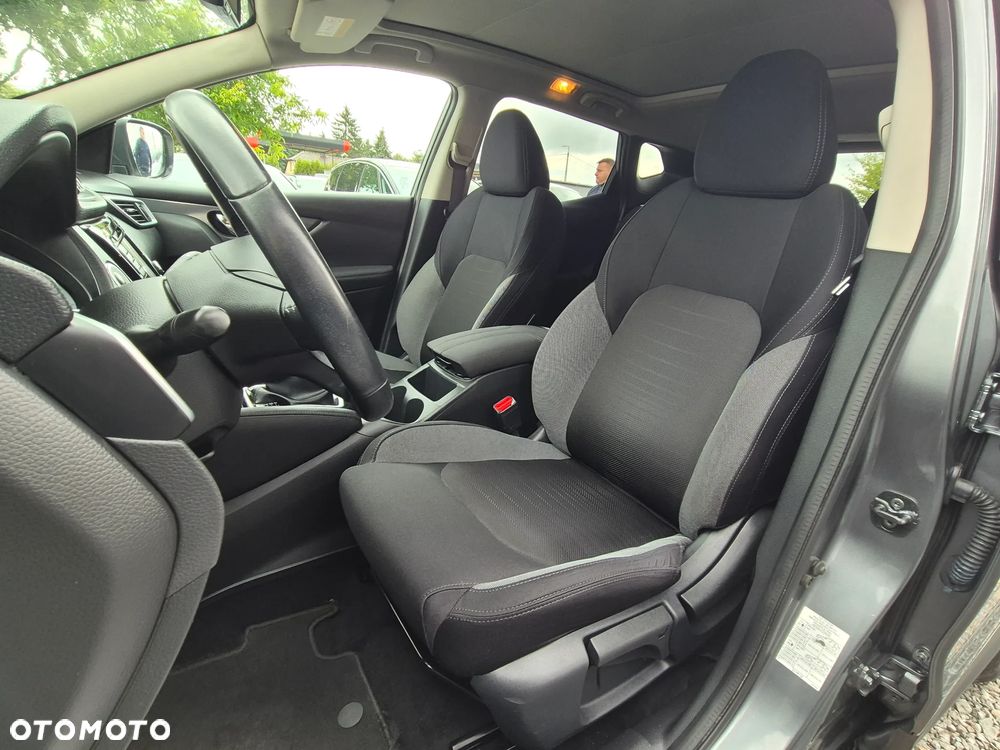 Nissan Qashqai 1.2 DIG-T Tekna+ Xtronic - 24