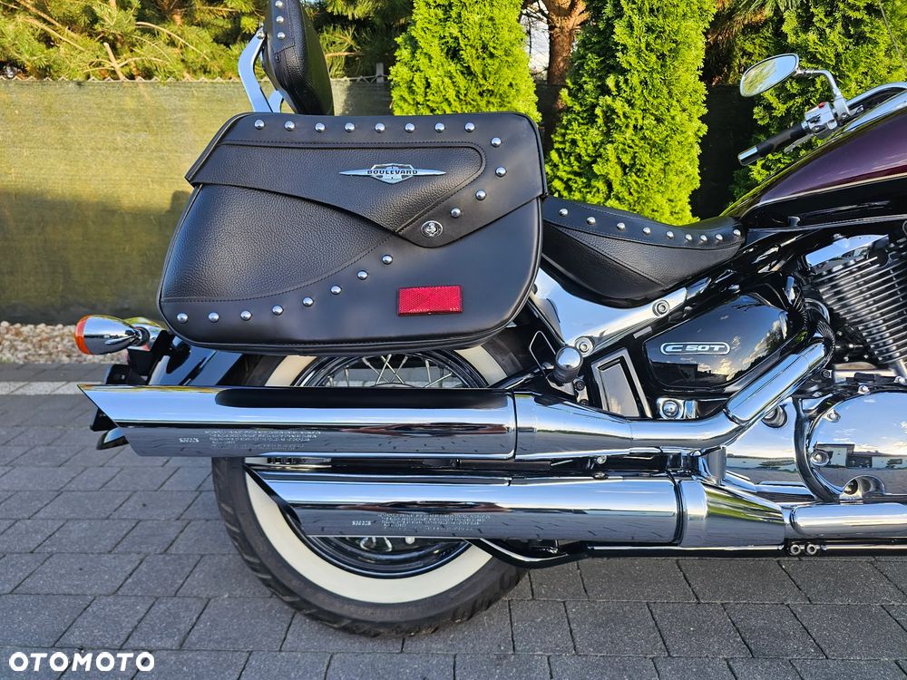 Suzuki VL 800 Volusia - Boulevard C50 - 13