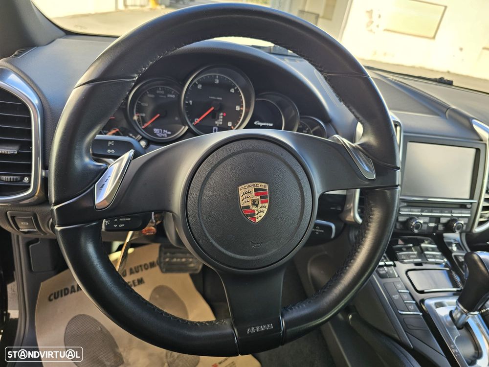 Porsche Cayenne Platinum Edition - 7