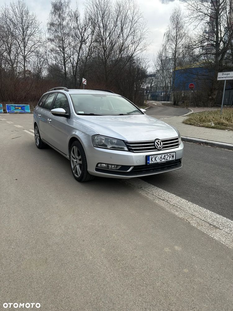 Volkswagen Passat 2.0 TDI DSG BlueMotion Technology Comfortline - 3