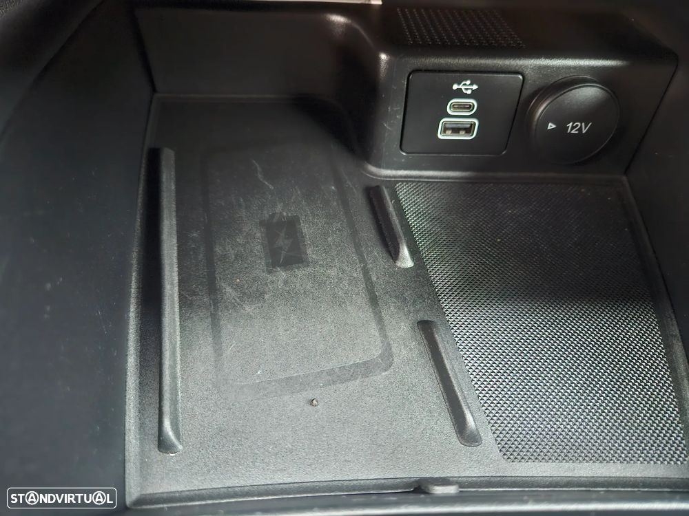 Ford Kuga 1.5 TDCi EcoBlue ST-Line - 33