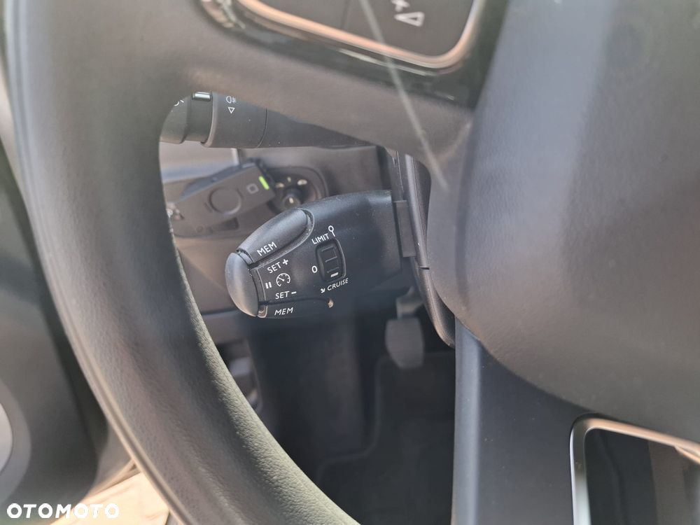 Citroën C3 1.2 PureTech Feel - 19