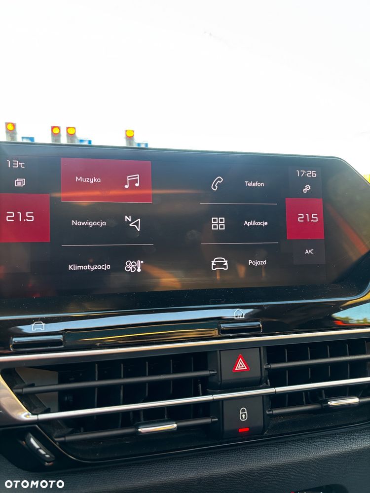Citroën C4 PureTech 130 Stop&Start EAT8 SHINE - 27