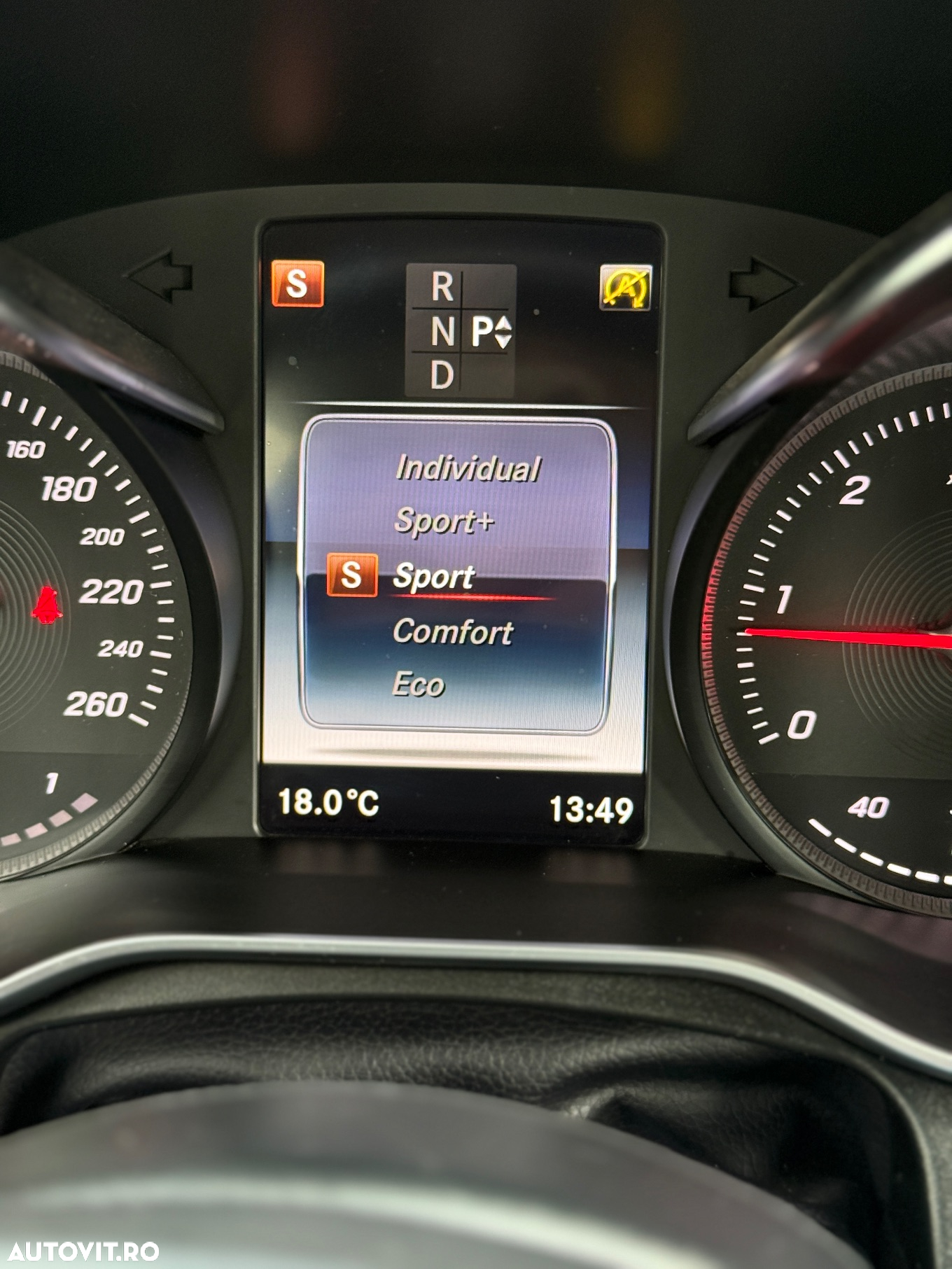 Mercedes-Benz GLC 220 d 4MATIC - 32