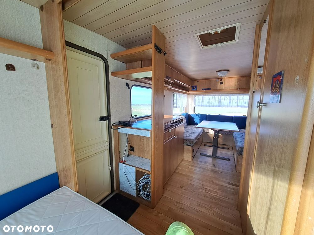 Adria - 15