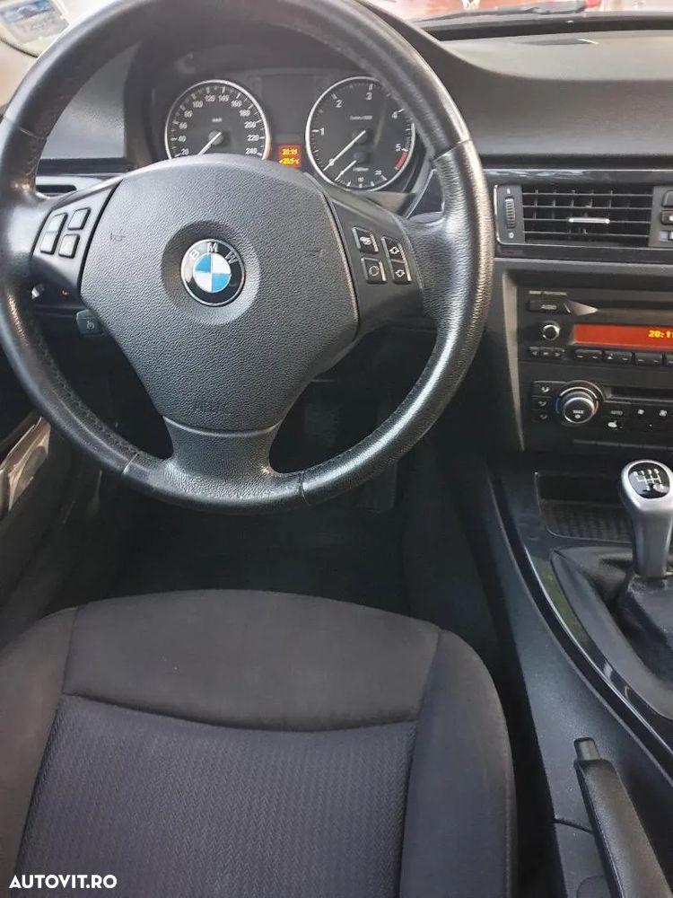 BMW Seria 3 316d - 9