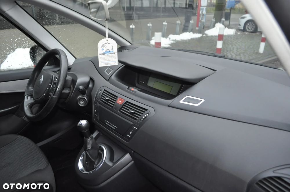 Citroën C4 Picasso - 6
