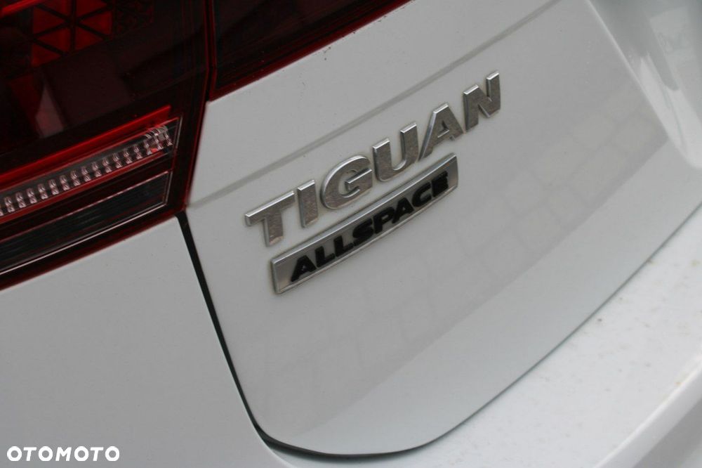 Volkswagen Tiguan Allspace - 14