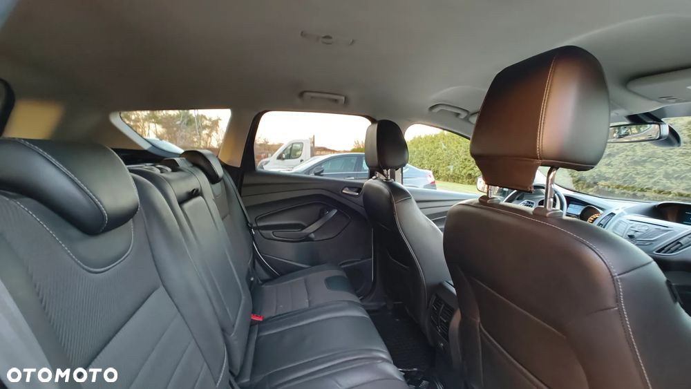 Ford Kuga 2.0 TDCi 4WD Titanium - 26