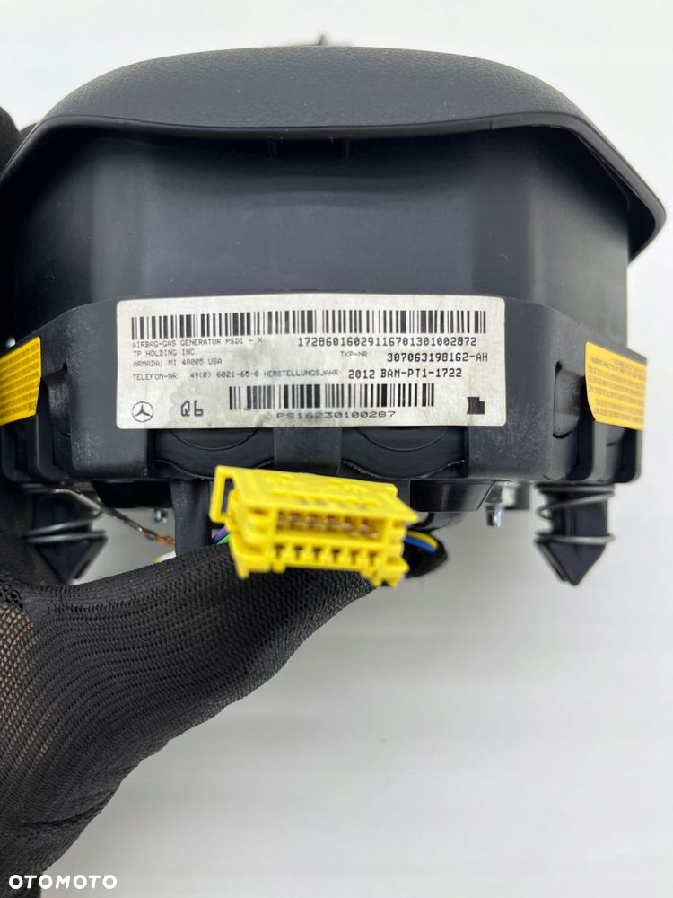 MERCEDES W212 W207 W218 PODUSZKA AIRBAG KIEROWCY A1728601602 - 9