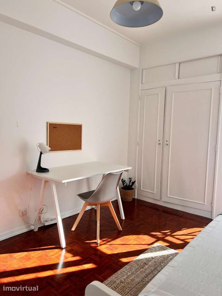 Quarto - localizado em Olivais Lisbon - Grande imagem: 2/14