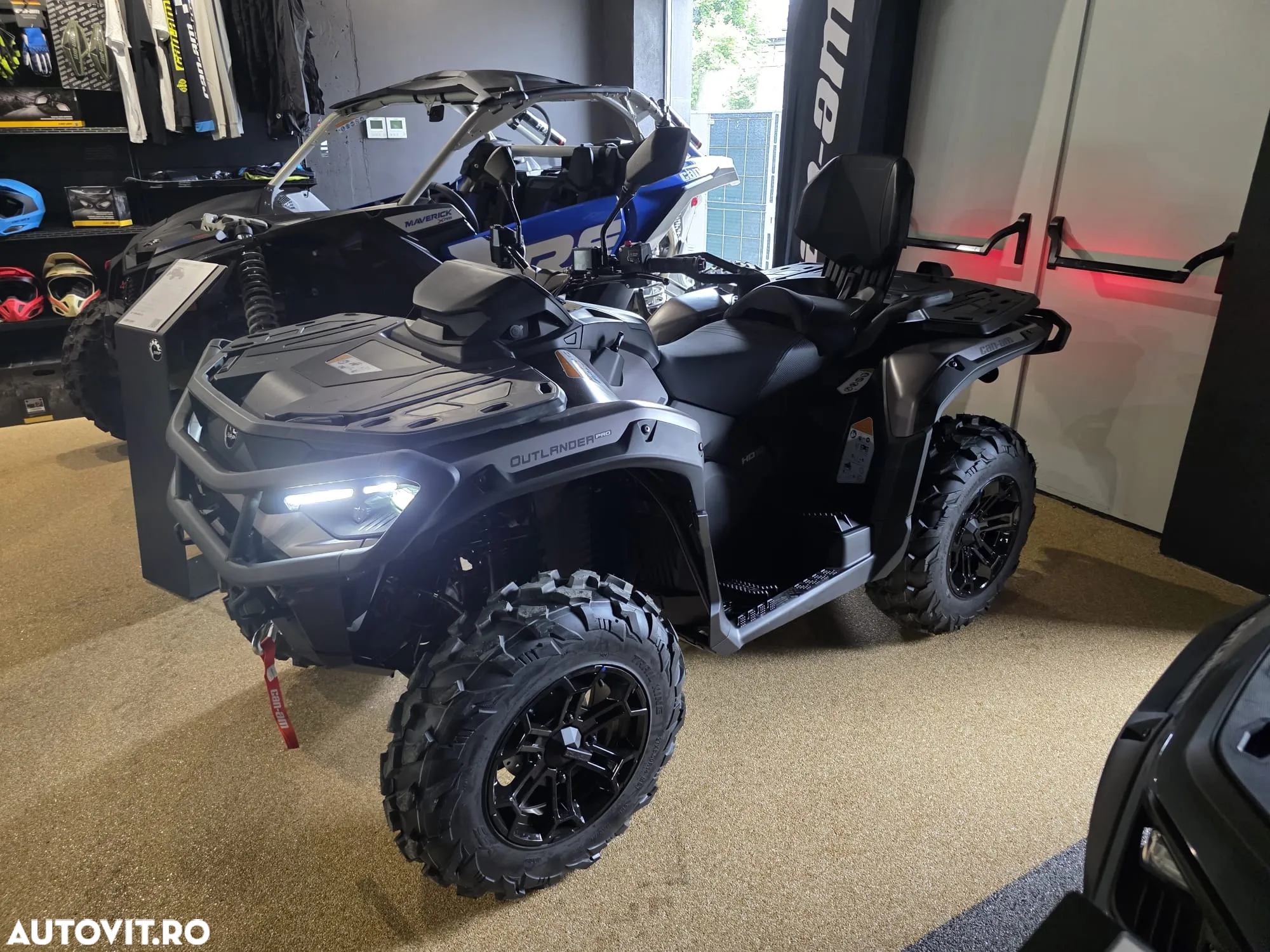 Can-Am Outlander Max - 14