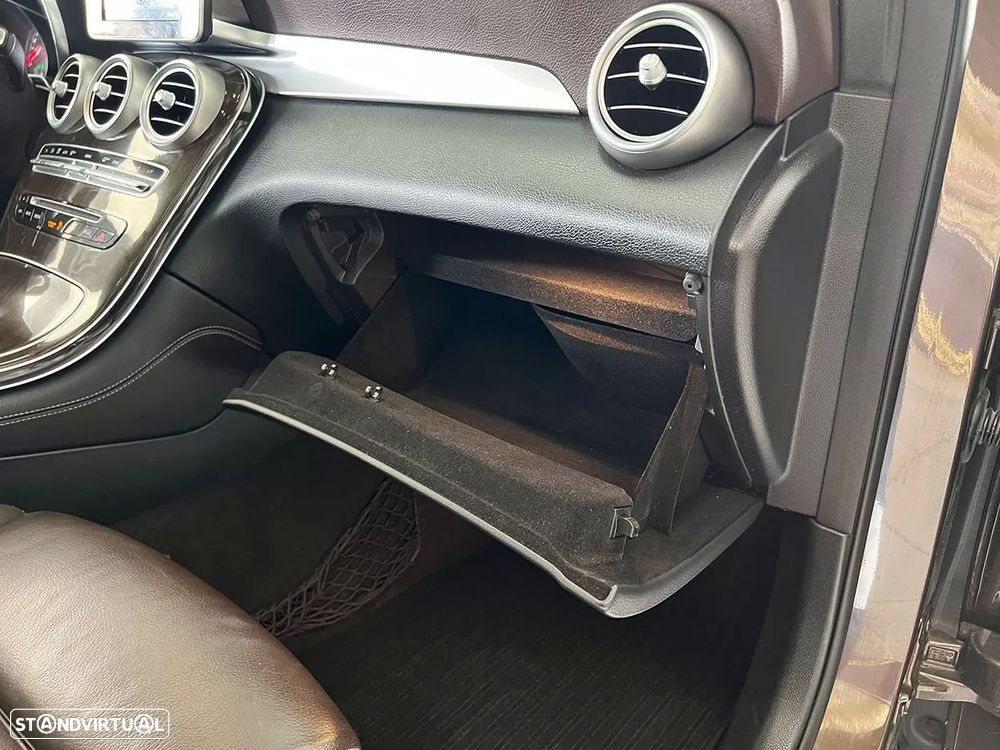 Mercedes-Benz GLC 220 d 4Matic 9G-TRONIC - 17