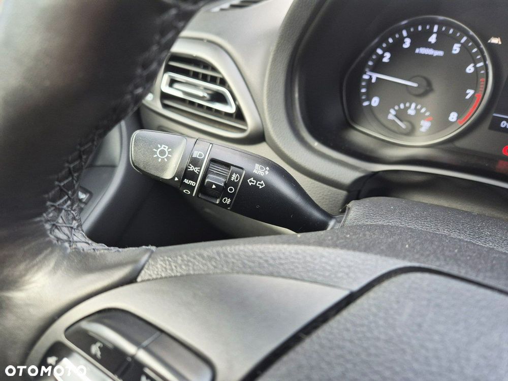 Hyundai i30 1.0 T-GDI Smart - 22