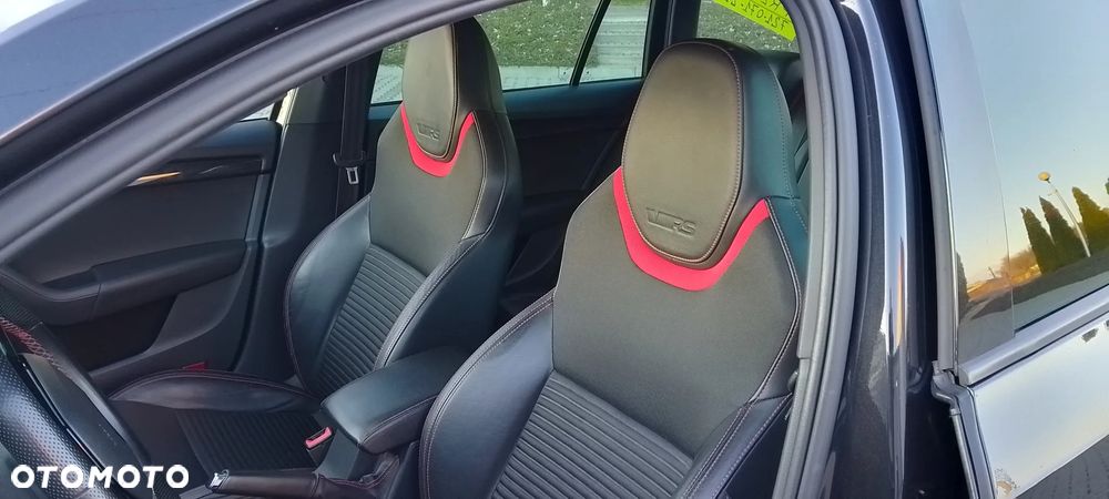 Skoda Octavia 2.0 TDI RS DSG - 13