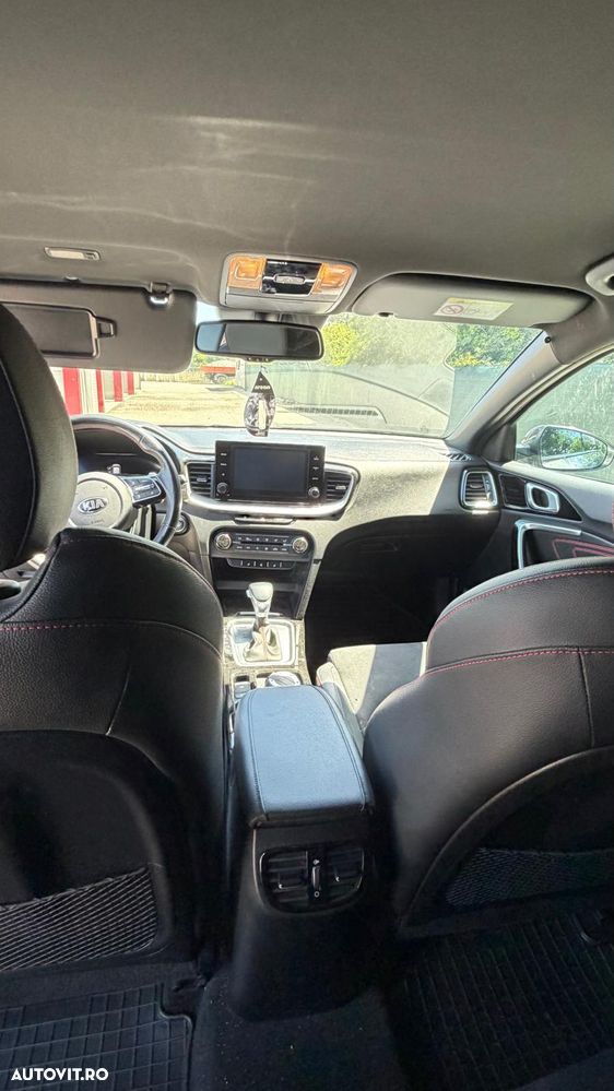 Kia Ceed 1.6 T-GDI 7DCT GT - 15