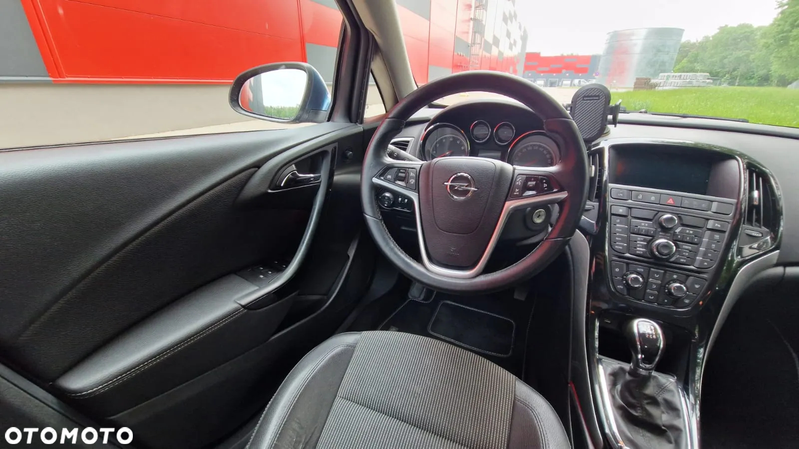 Opel Astra IV 1.4 T Cosmo - 18