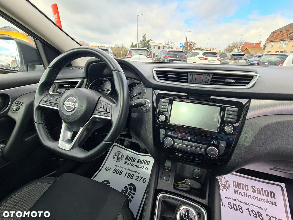 Nissan Qashqai 1.3 DIG-T Tekna - 24