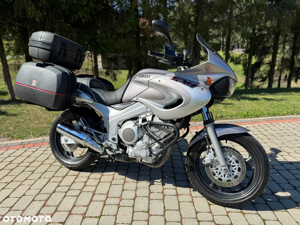 Yamaha TDM - 8