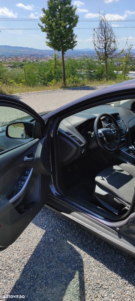 Ford Focus 1.6 TDCi ECOnetic 88g Start-Stopp-Sy Titanium - 8