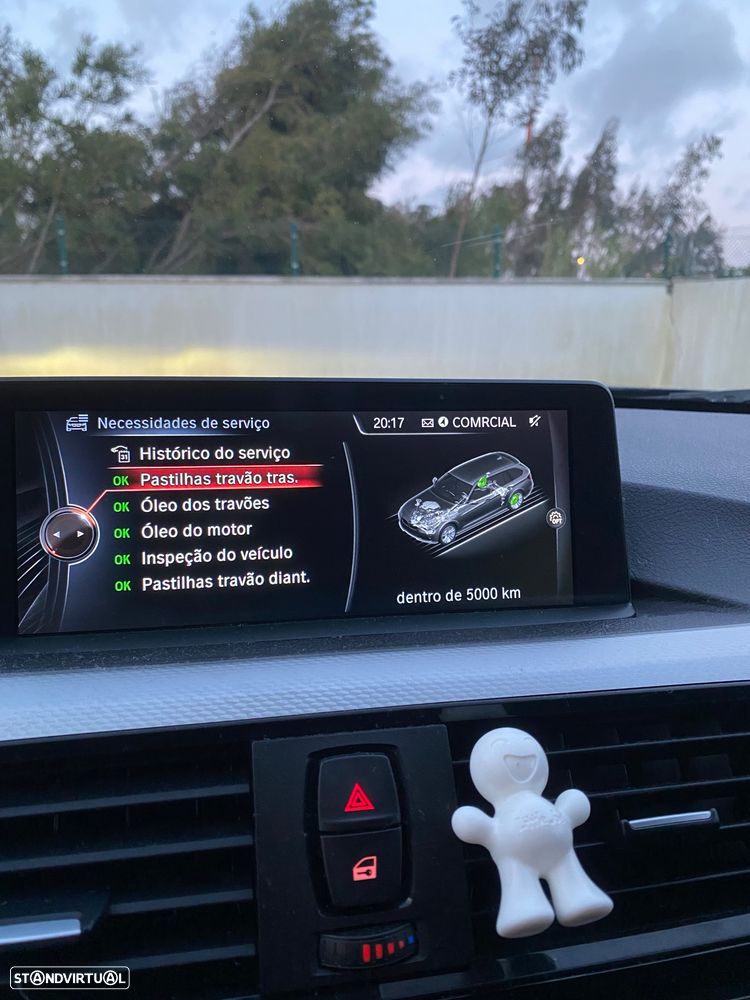 BMW 320 d Auto Pack M - 10