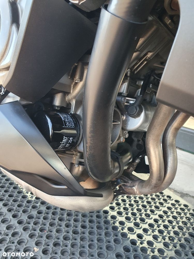 Honda VFR - 31