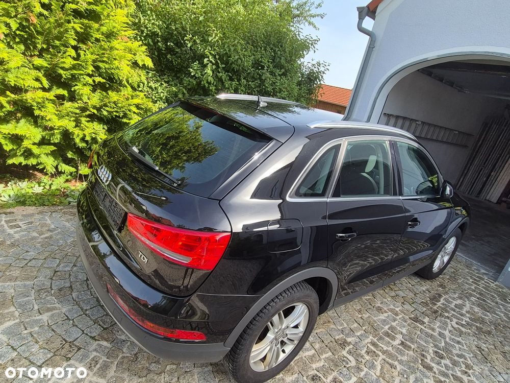 Audi Q3 2.0 TDI Design - 9