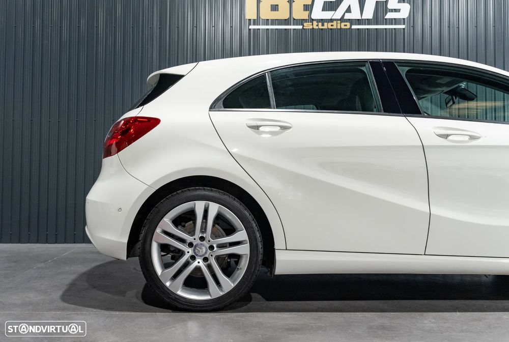 Mercedes-Benz A 160 d Urban - 43