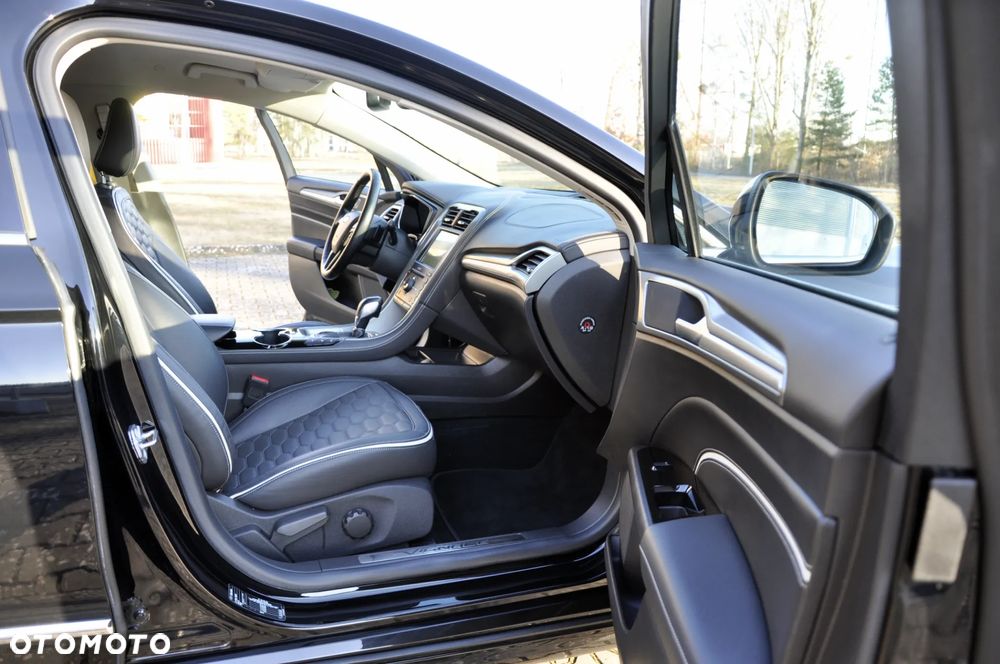 Ford Mondeo 2.0 TDCi STart-Stopp PowerShift-Aut Vignale - 19