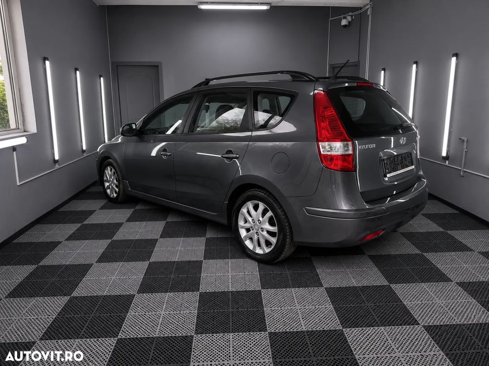 Hyundai i30 1.6 CRDI GL VM Comfort - 6