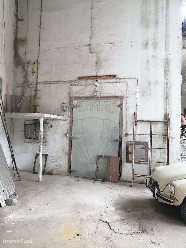 Armazém  para arrendamento - Grande imagem: 2/5