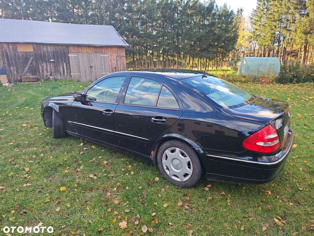 Mercedes-Benz Klasa E - 7
