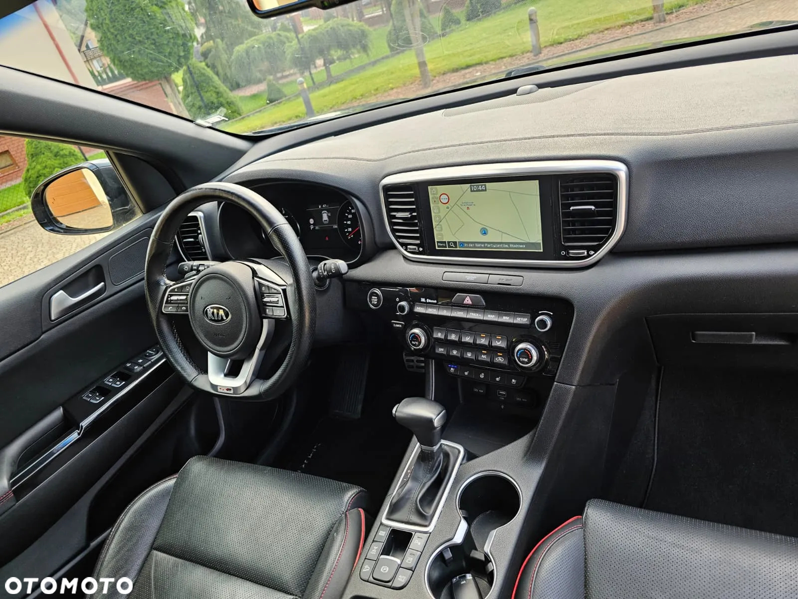 Kia Sportage 2,0 CRDI AWD GT Line - 32