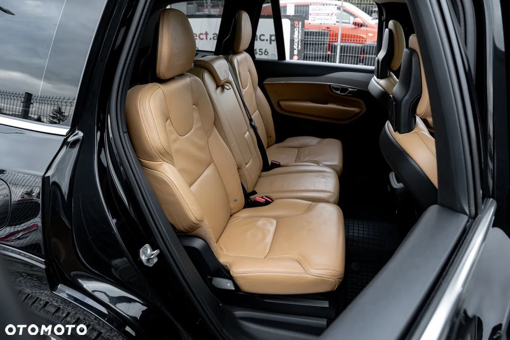 Volvo XC 90 D5 AWD Inscription - 22