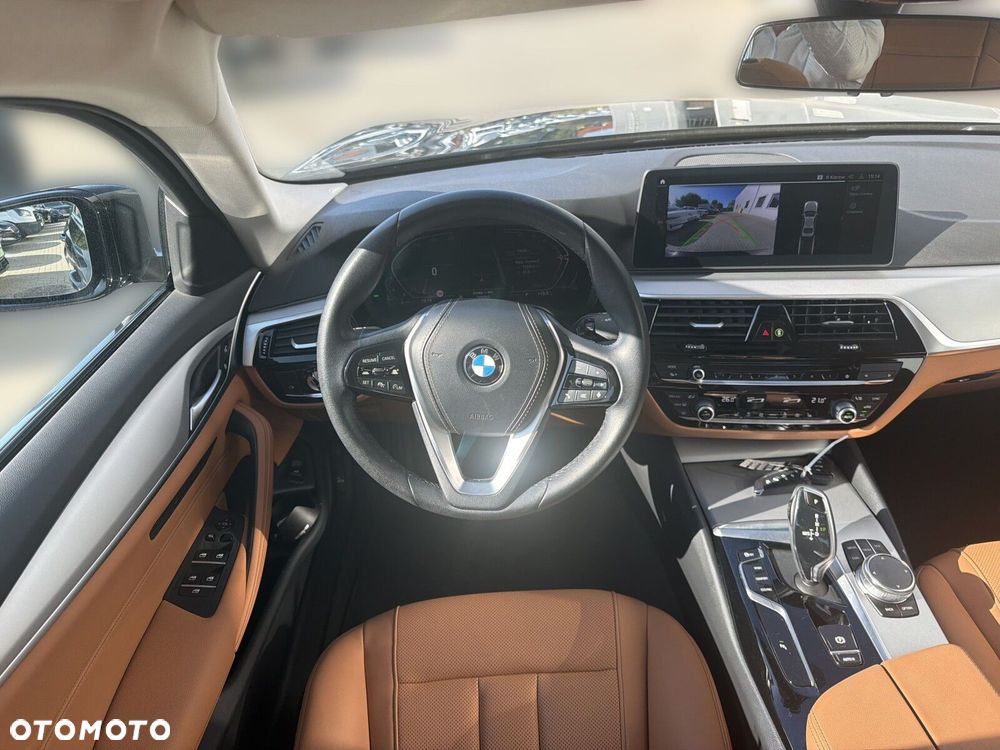 BMW Seria 5 - 22