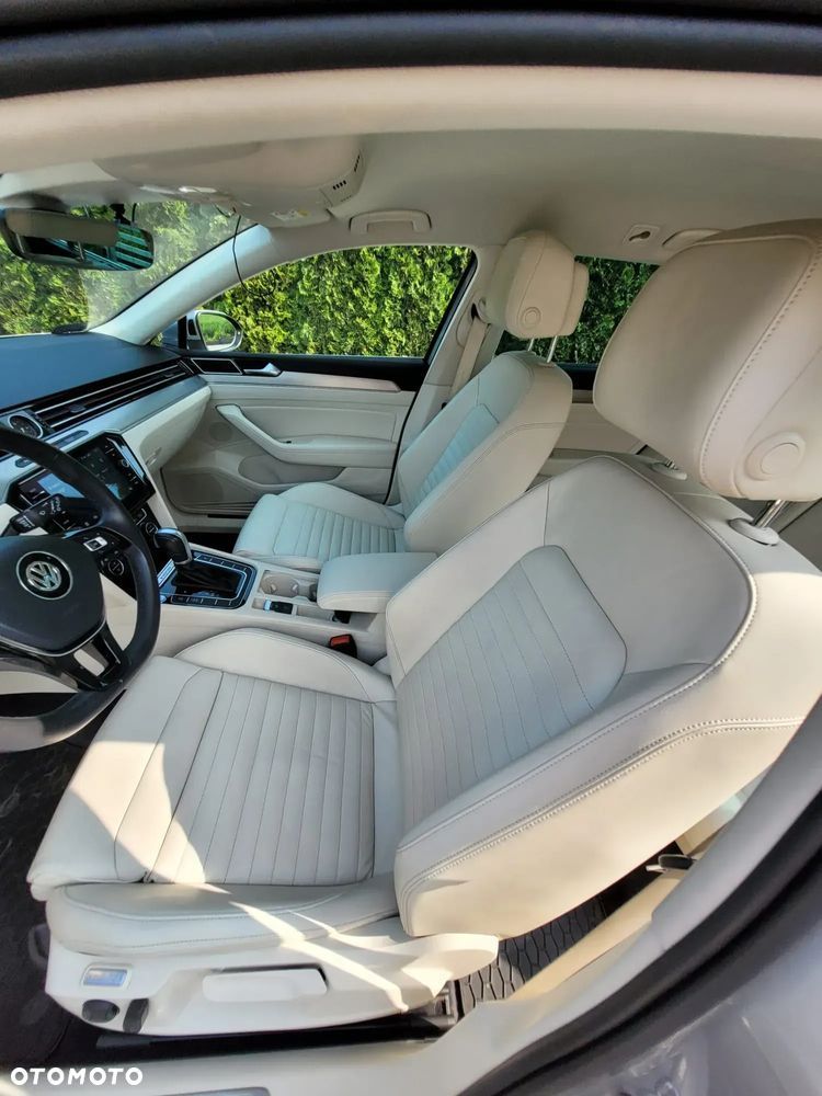 Volkswagen Passat 2.0 TDI BMT 4Mot Highline DSG - 14