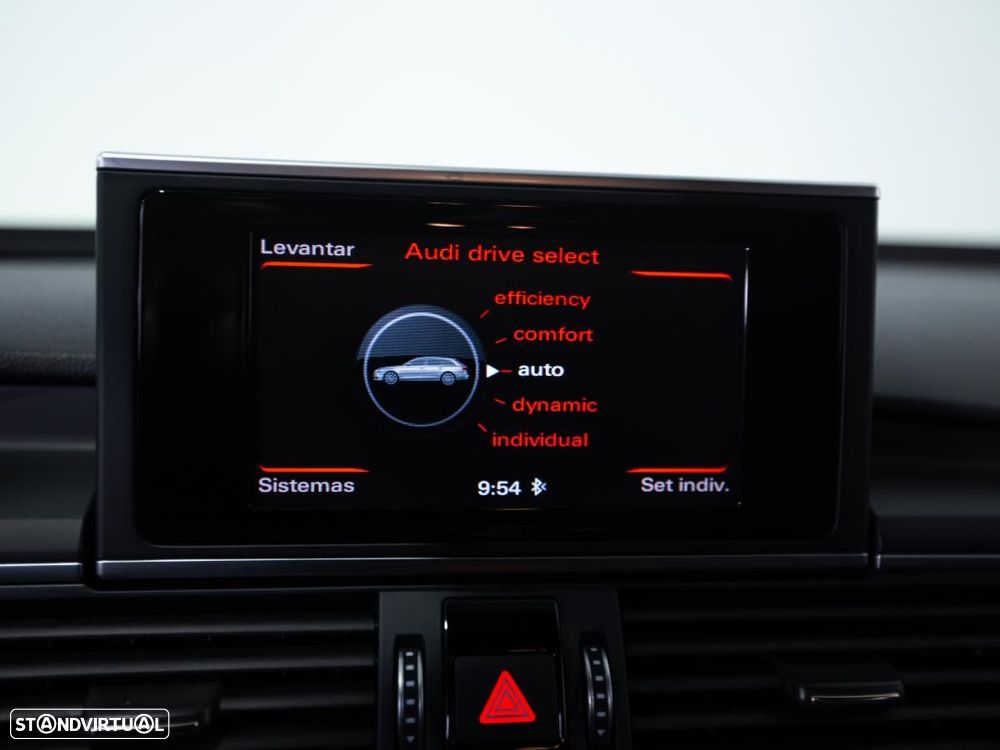 Audi A4 Avant - 30