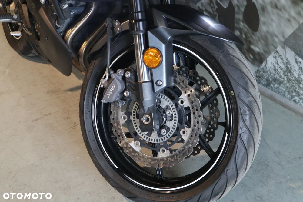 Kawasaki Versys 650 - 17