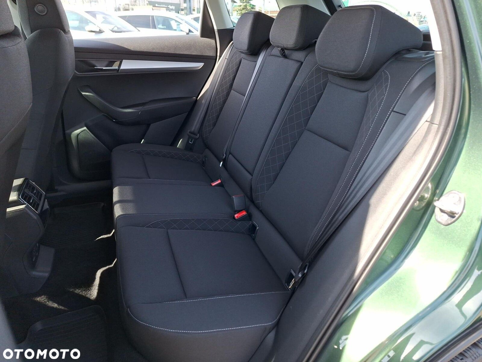 Skoda Karoq 1.5 TSI ACT 4x2 Ambition - 11