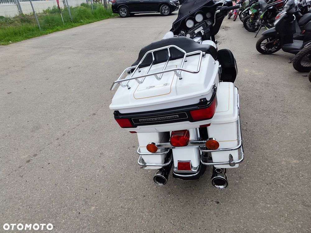 Harley-Davidson FLHTCU Ultra - 13