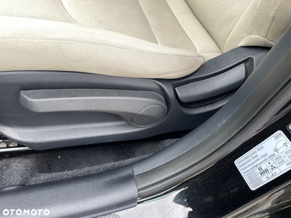 Kia Rio 1.4 XL - 18