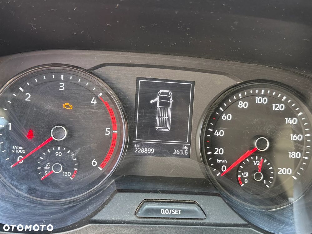 Volkswagen Crafter - 12