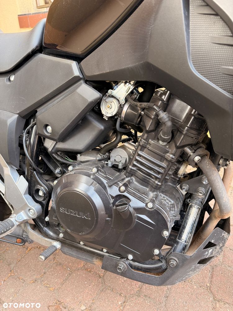 Suzuki V-STROM - 9