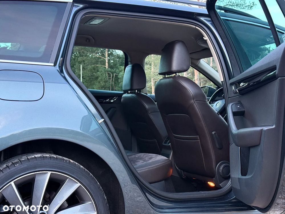 Skoda Octavia 2.0 TDI L&K - 26