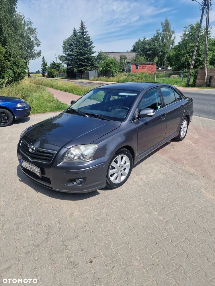 Toyota Avensis 1.8 VVT-i Sol - 5