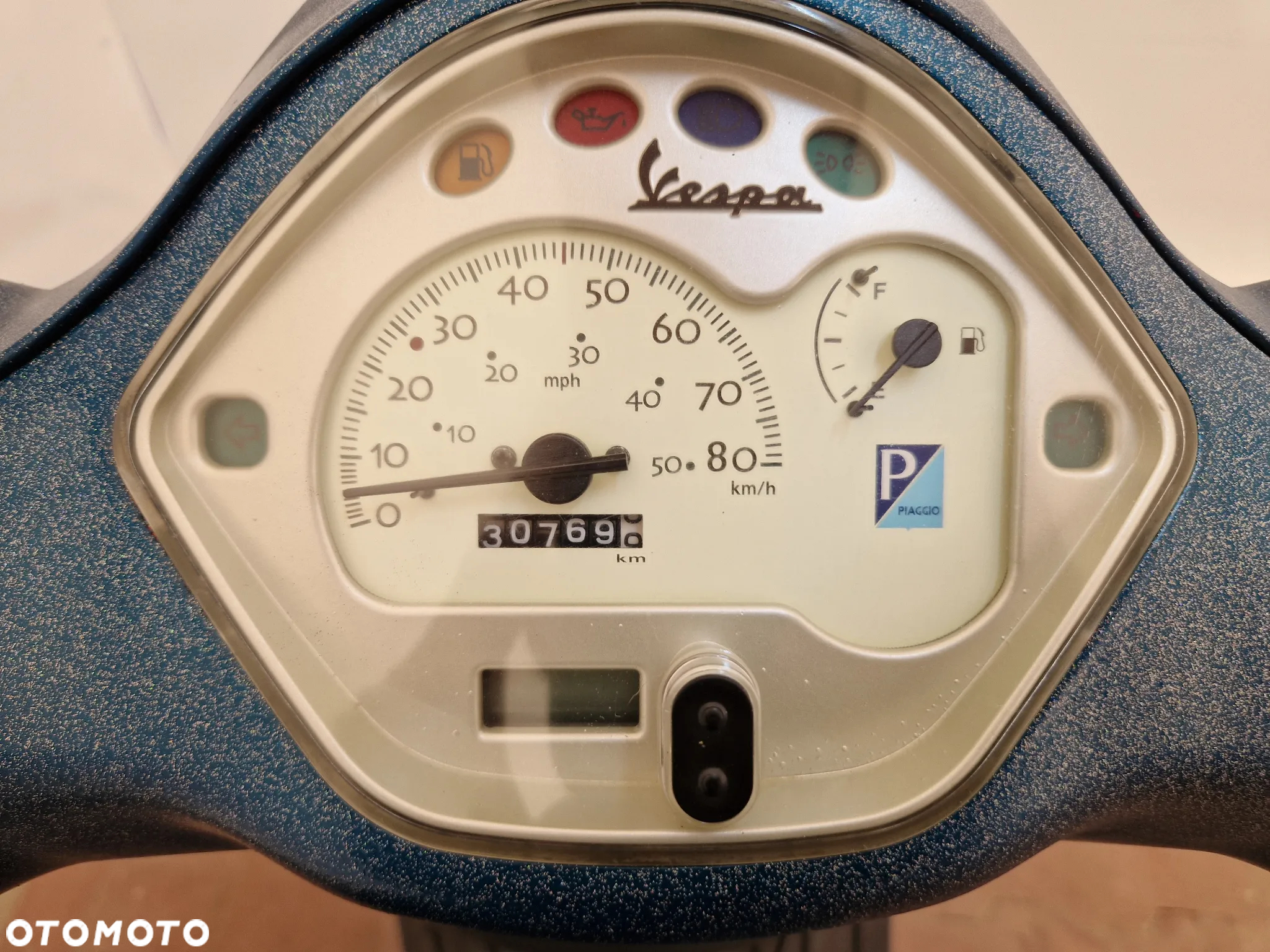 Piaggio Vespa - 24