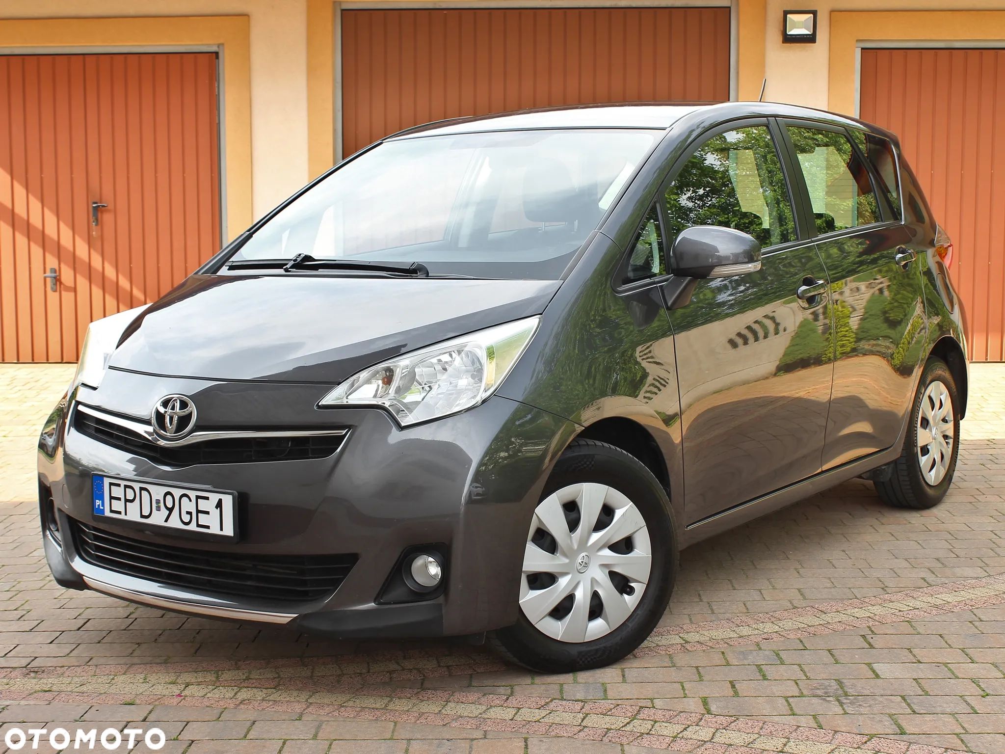 Toyota Verso S 1.33 VVT-i Multidrive Club - 1
